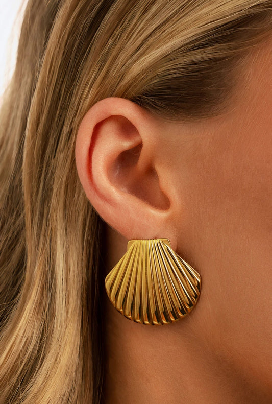 Capri Shell Earrings