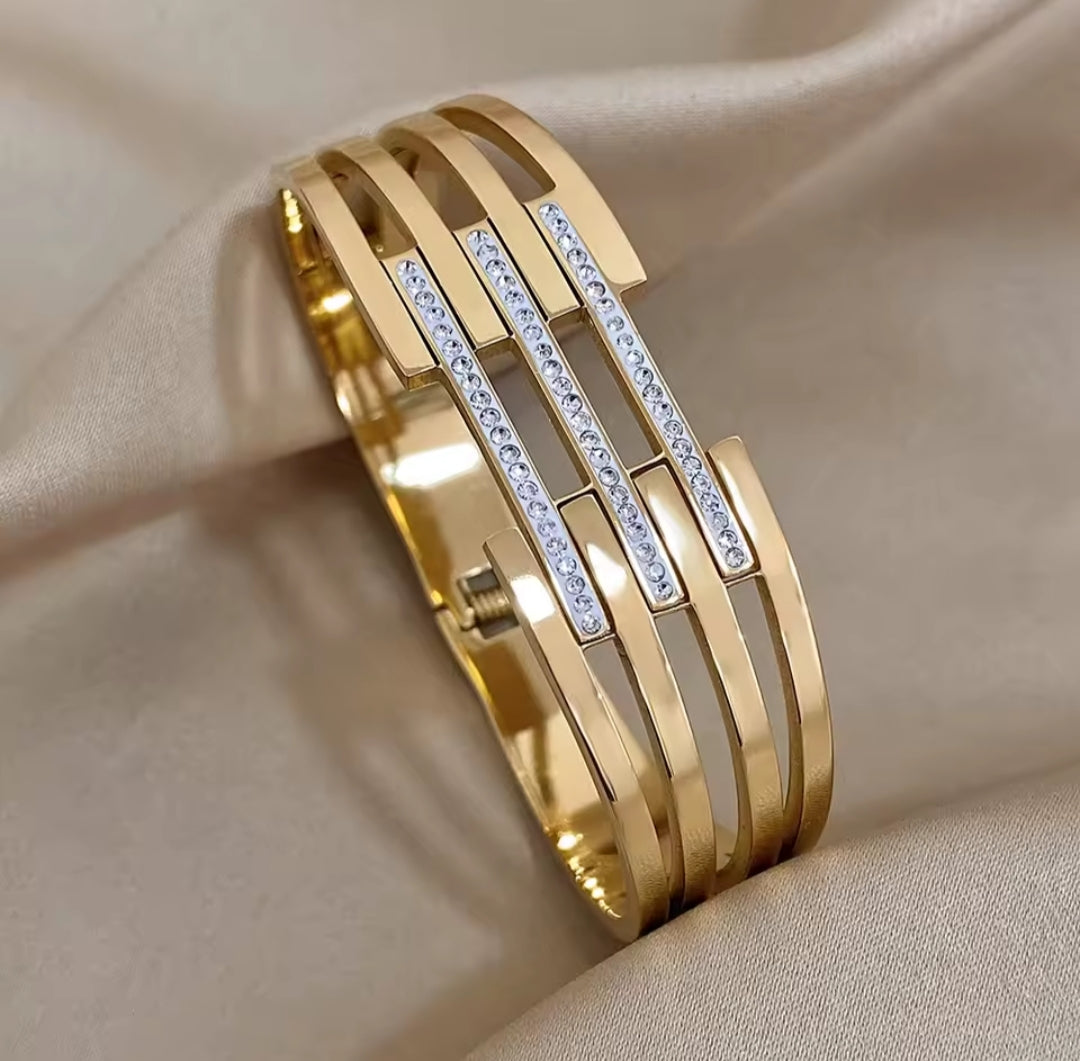 Helena Bracelet