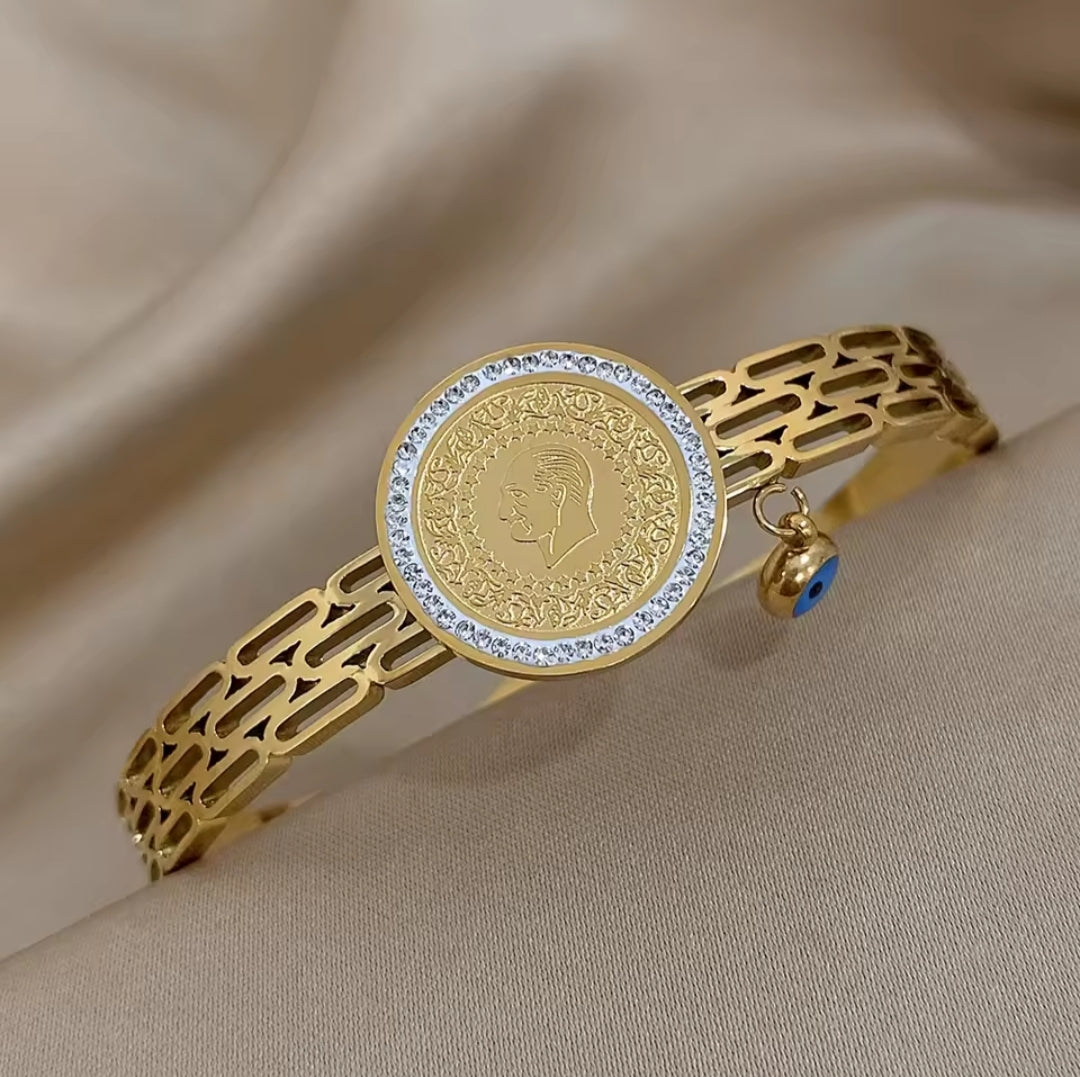Aphrodite Bracelet