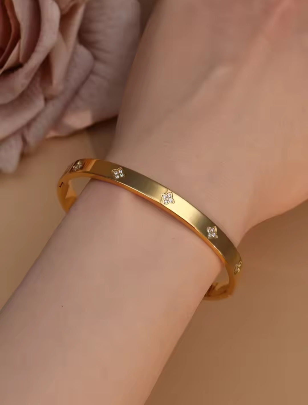 Iriana Bracelet