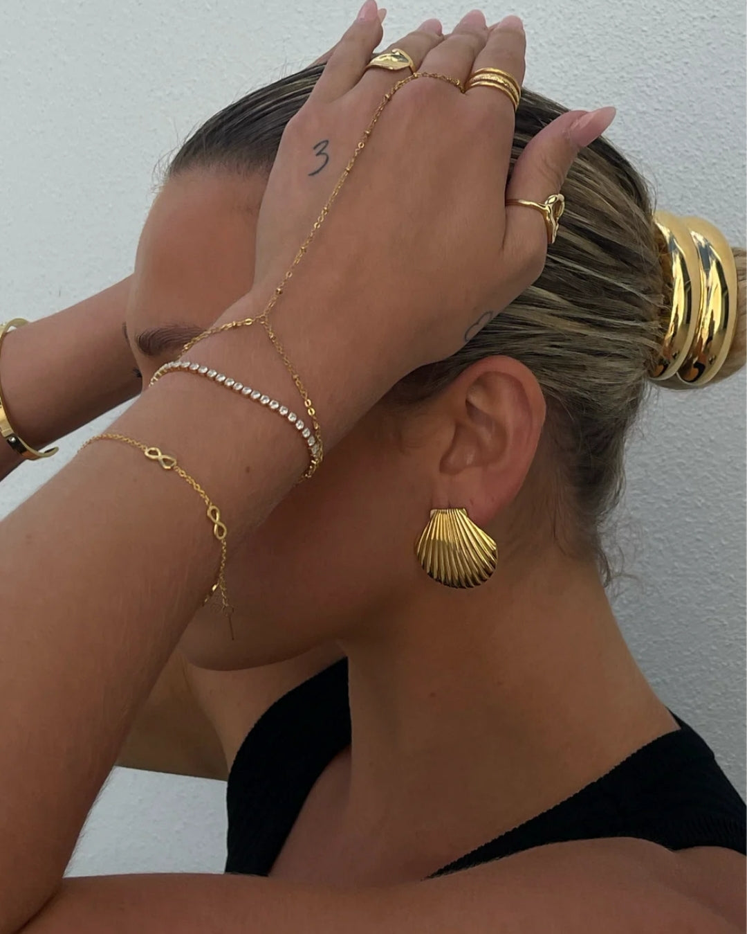 Capri Shell Earrings