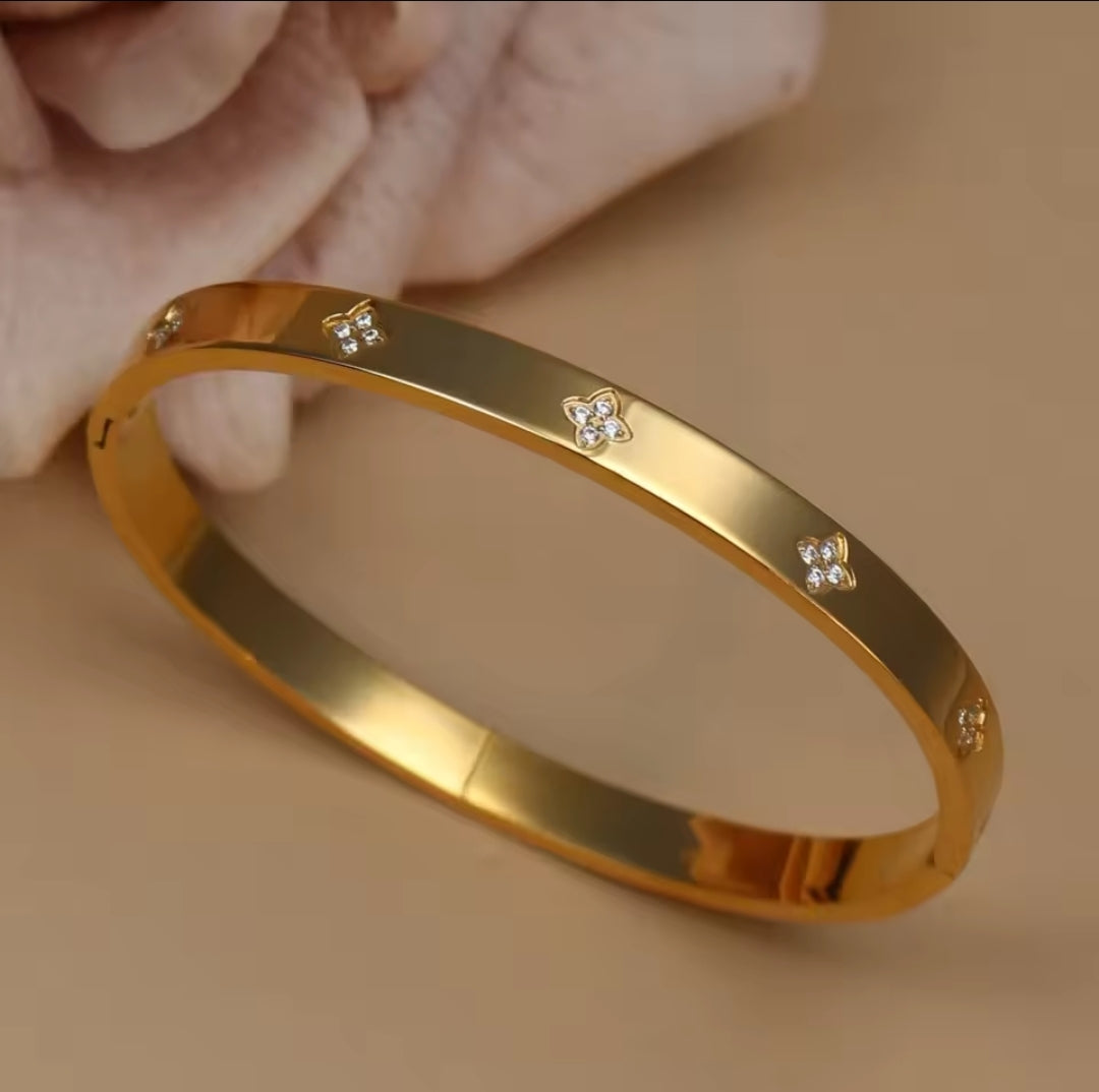 Iriana Bracelet