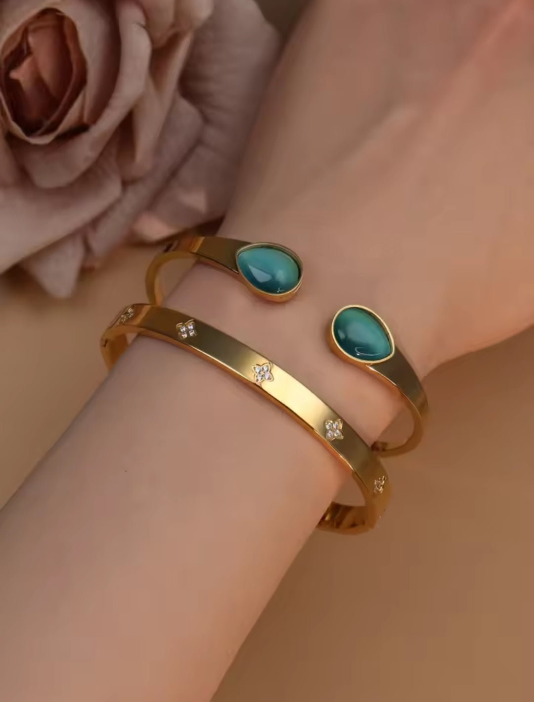 Iriana Bracelet