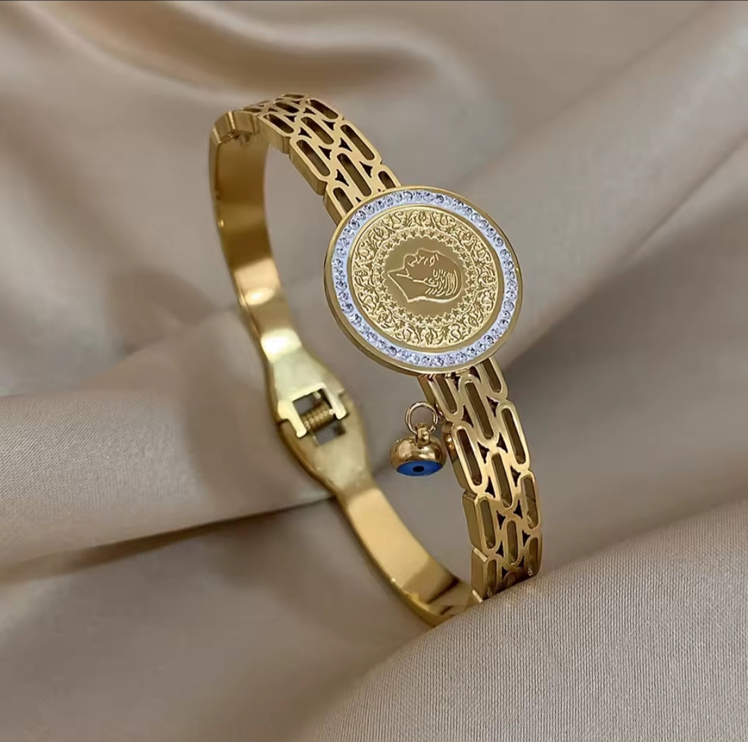 Aphrodite Bracelet